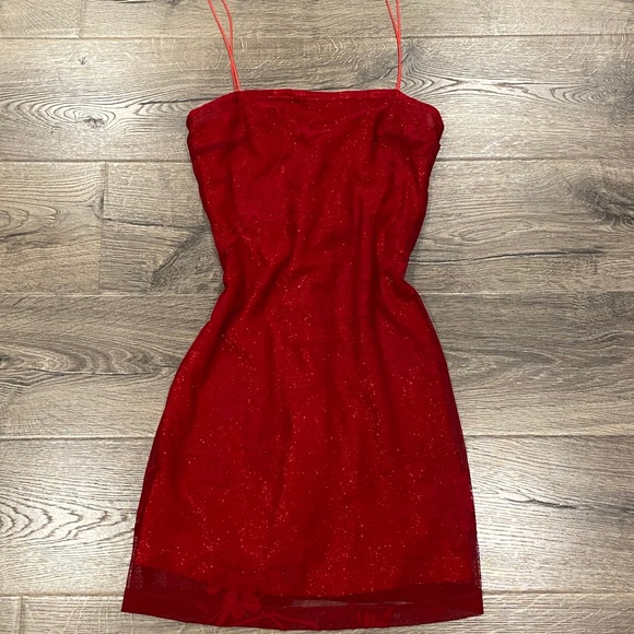 Rampage Dresses & Skirts - ⭐️ Red Rampage Shimmery Cocktail Dress